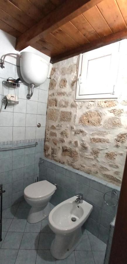 Palazzo Saraceno Apartments-Antico Rifugio Taranto Exterior foto